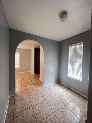 La Jolla St, Eagle Pass, Home For Rent in Laredo - Image 1