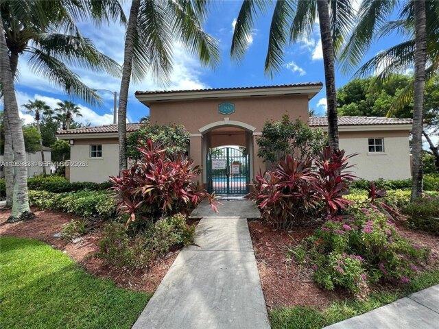 Se St Ct Unit -, Homestead, Condo For Rent in Homestead - Image 1