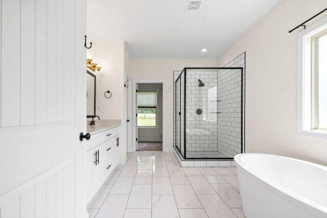 Hickory Point Rd, Clarksville, Home For Rent in Clarksville - Image 1