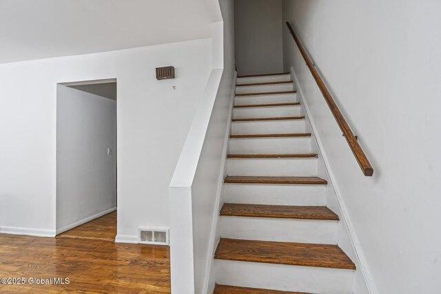 Mount Hope Dr, Albany, Home For Rent in Albany - Image 1