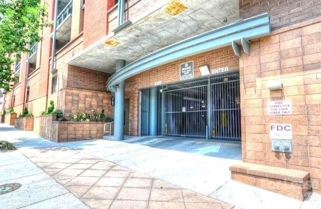 E Th St Unit,charlotte, Condo For Rent in Charlotte - Image 1
