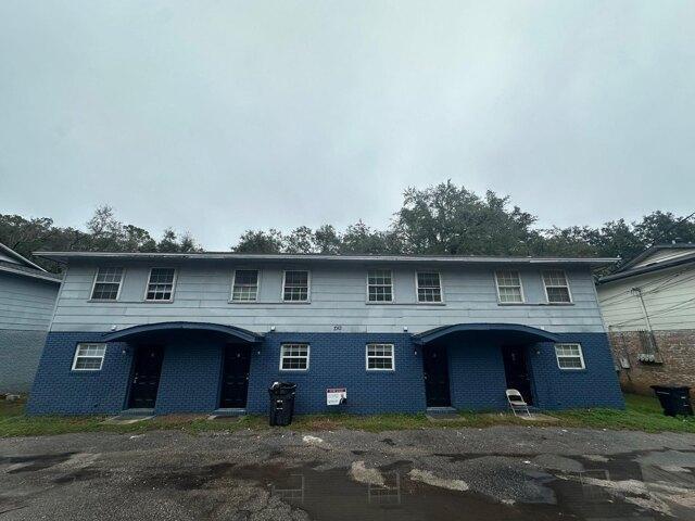 Hartsfield Rd Apt B, Tallahassee, Home For Rent in Tallahassee - Image 1