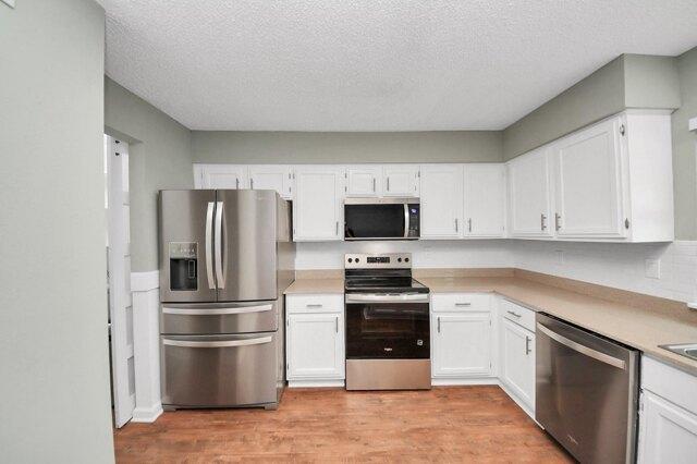 Stewart Rd, Galveston, Condo For Rent in Galveston - Image 1