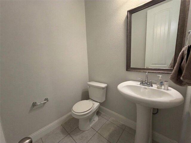 Cash Dr, Carrollton, Home For Rent in Lewisville - Image 1