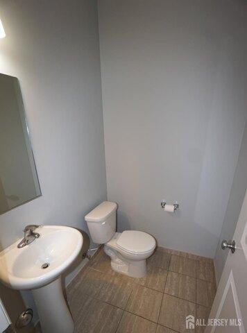 St George Ave Unit,colonia, Home For Rent in Woodbridge - Image 1