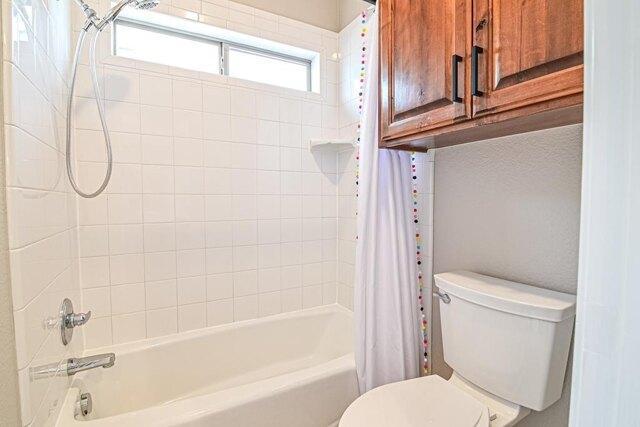 La Jolla Cv, Midland, Home For Rent in Midland - Image 1