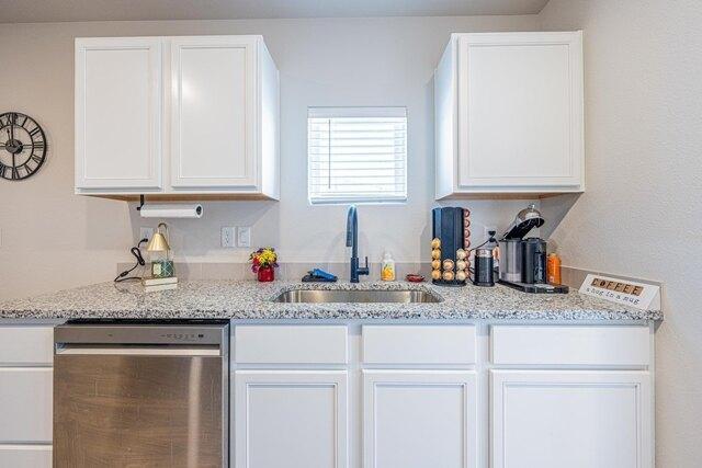 Lighthouse Dr, Midland, Home For Rent in Midland - Image 1