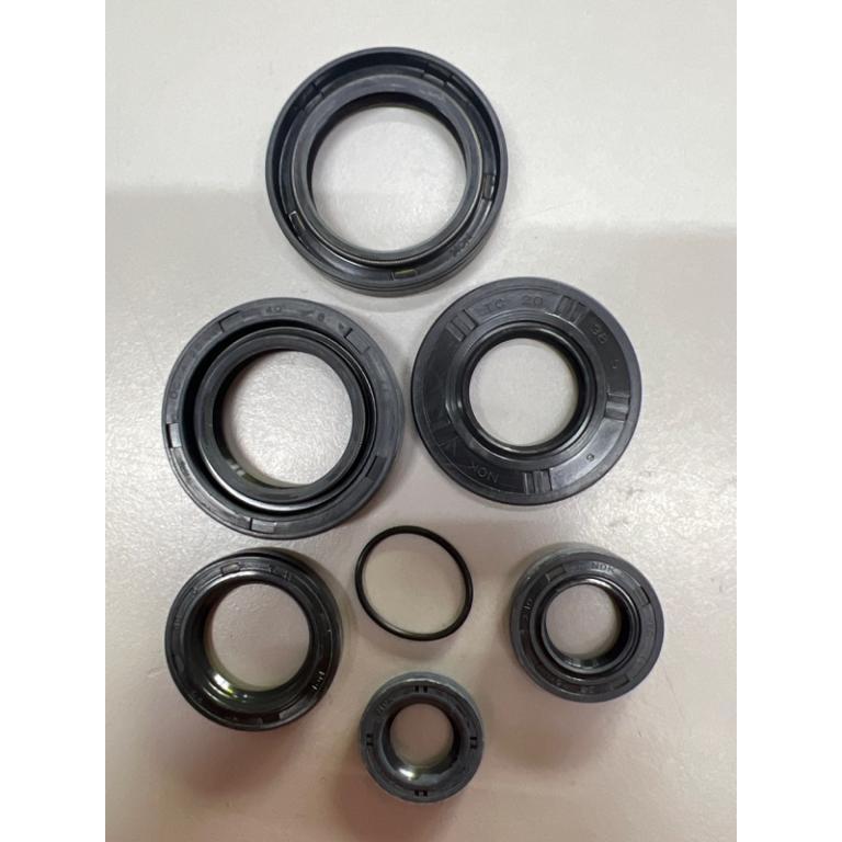 YAMAHA RXZ RXZ135 OIL SEAL SET NOK FULL SET in Sarang Rimau - Image 1