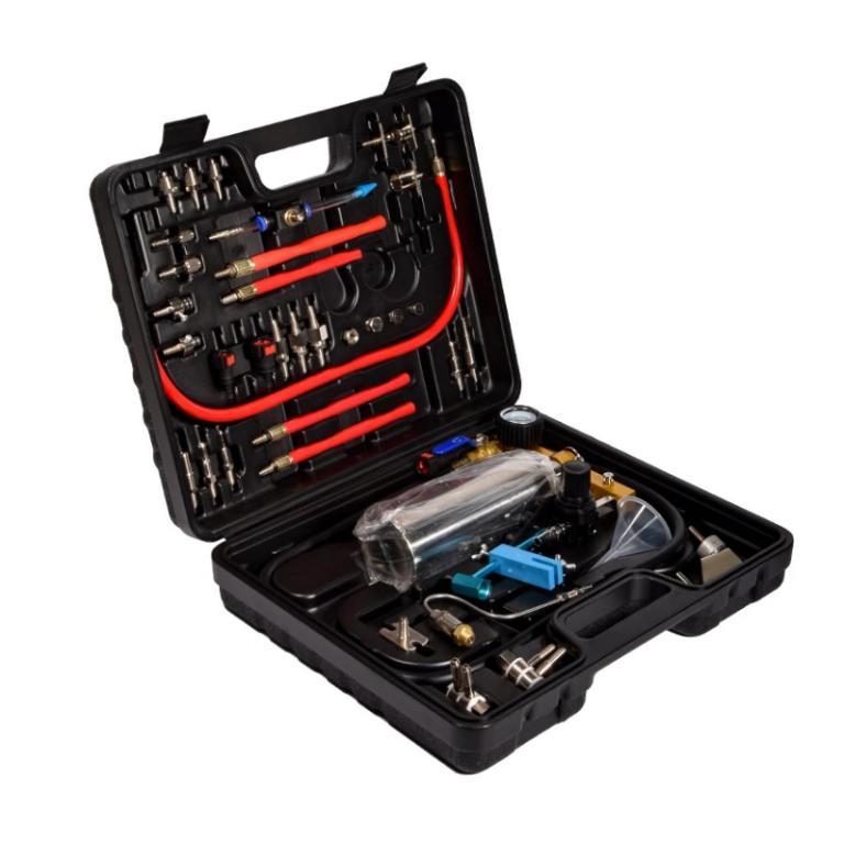 Car Fuel System Injector Cleaner Gasoline Throttle … in Pasir Ris - Image 1