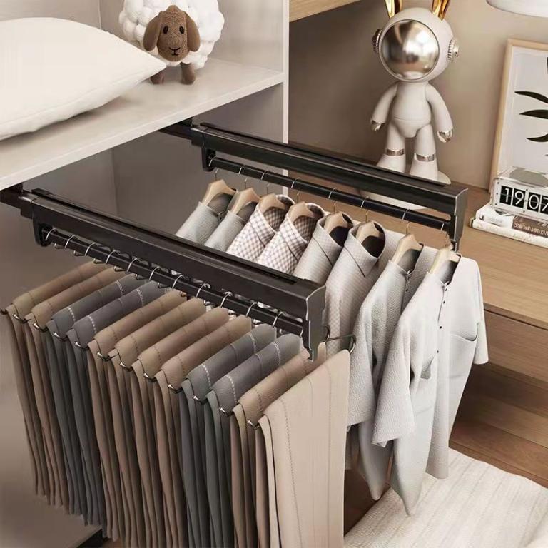 Retractable Hanger Clothes Pants Rack Storage Handy Tool … in North-Eastern Islands - Image 1