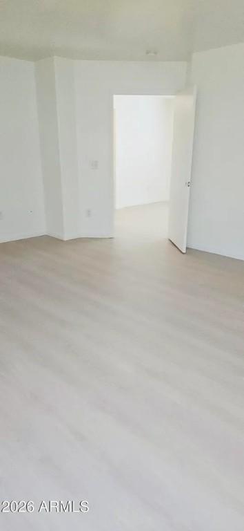 PERFECT HOME FOR RENT, READY FOR MOVE IN AND FAMILY FRIENDLY in Phoenix - Image 3