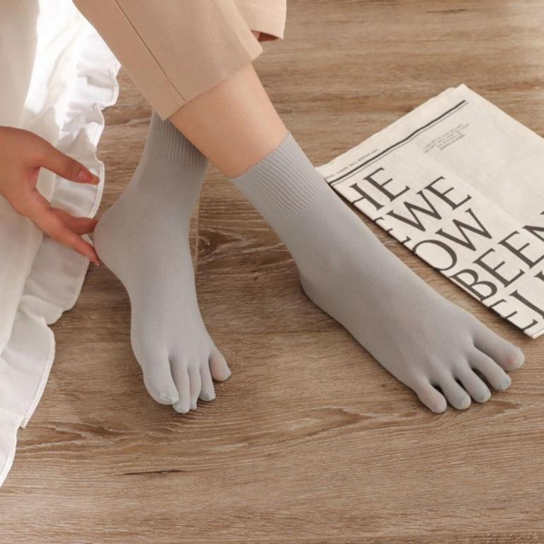 JARRED Five Finger Socks, Short Hosiery Solid Color Five … in Novena - Image 1