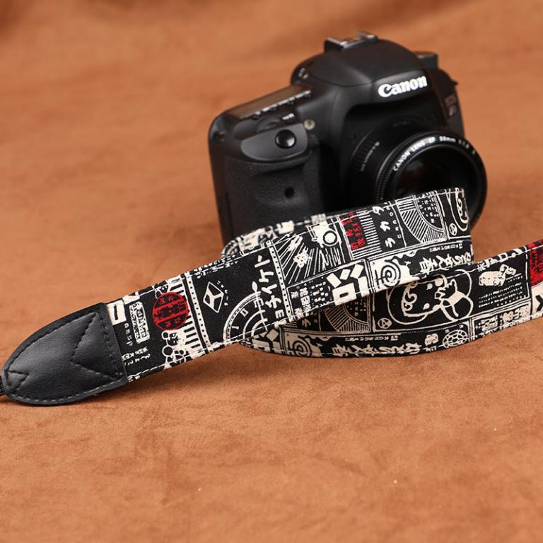 Camera Strap Micro SLR Camera Diagonal Strap Suitable for … in Pasir Ris - Image 1