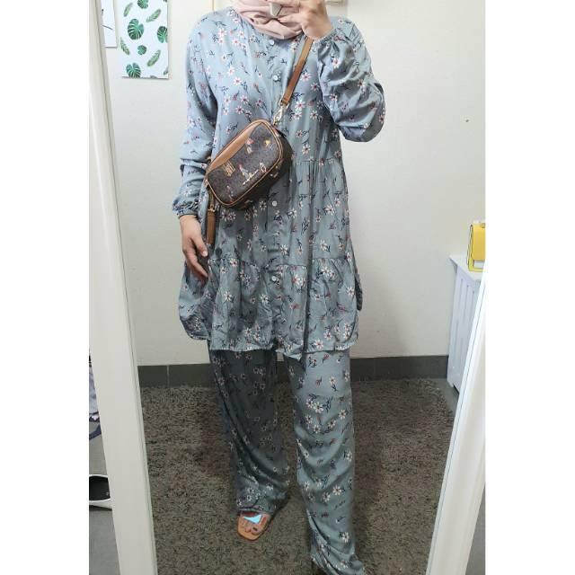 Daisy Pattern Pajamas in Novena - Image 1