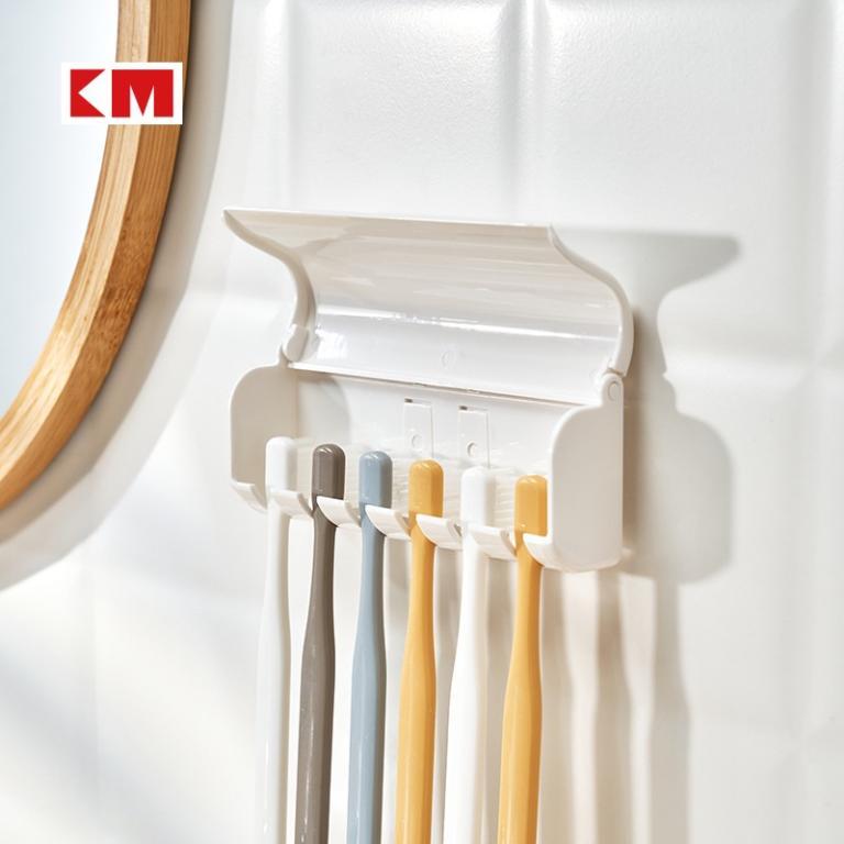 Japanese Toothbrush Storage Rack Perforation-Free Holder … in Sembawang - Image 1