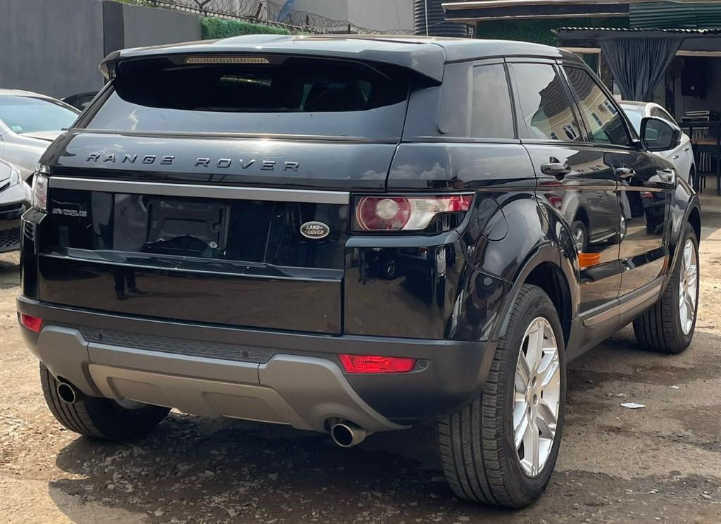 RANGE ROVER EVOQUE 2014 FULL OPTION in Nigeria - Image 8