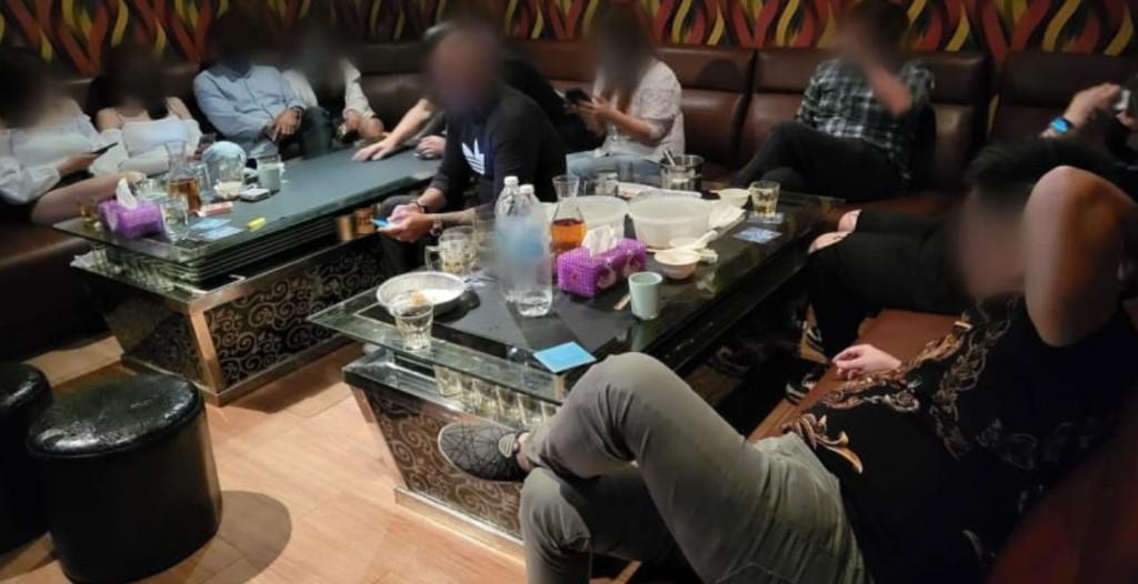 (High Basic) Hiring Part/Full Time KTV Hostesses in Bukit Batok - Image 4