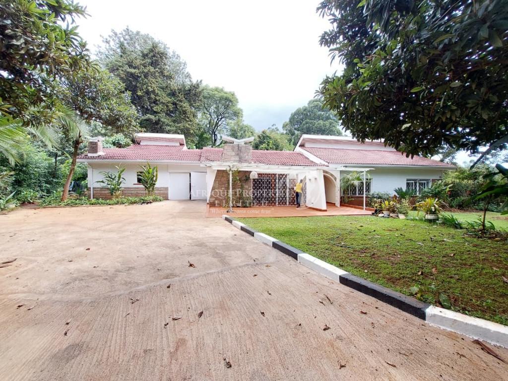 4 Bedroom Spacious Bungalow For Rent In Rosslyn in Kenya - Image 14