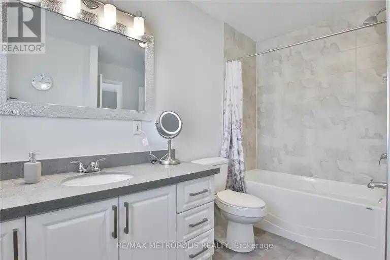 1 - 17 CLOVER RIDGE DRIVE W in Pickering - Image 1