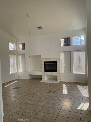 Hubbard St, Palmdale, Home For Rent in Lancaster - Image 1