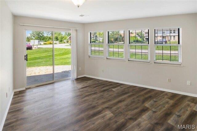 Shirley Ridge Dr, Saint Charles, Condo For Rent in Saint Charles - Image 1