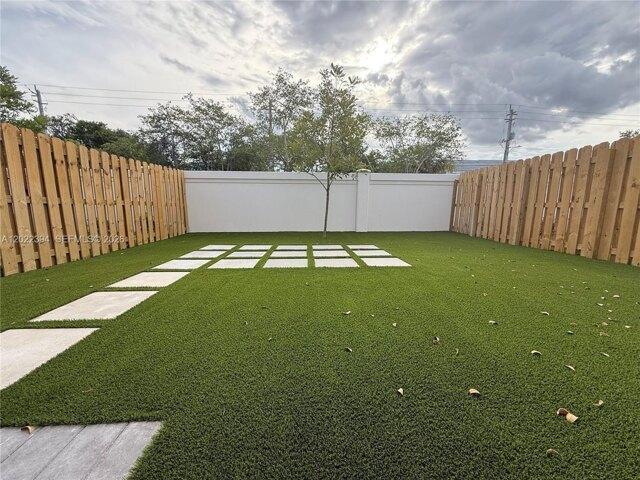 Park Pl Unit,dania Beach, Home For Rent in Sunrise - Image 1