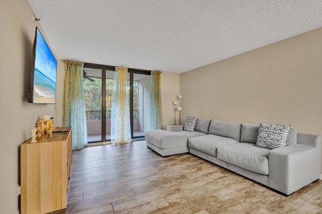 Homewood Blvd Apt,delray Beach, Condo For Rent in Delray Beach - Image 1