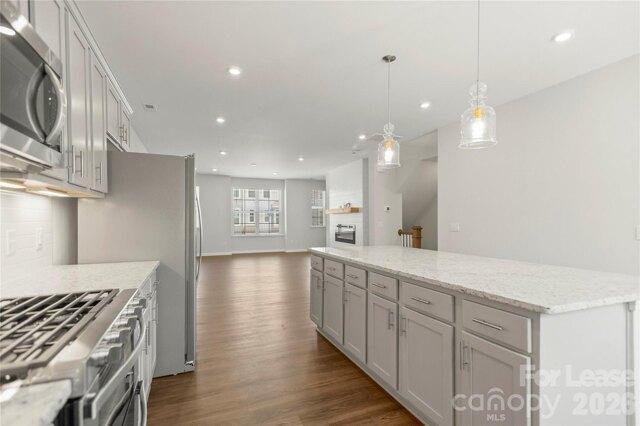 Brookview Ln, Sherrills Ford, Home For Rent in Gastonia - Image 1