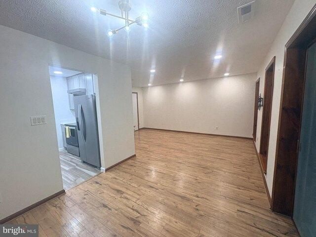 White Birch Ct Unit B, California, Condo For Rent in Waldorf - Image 1