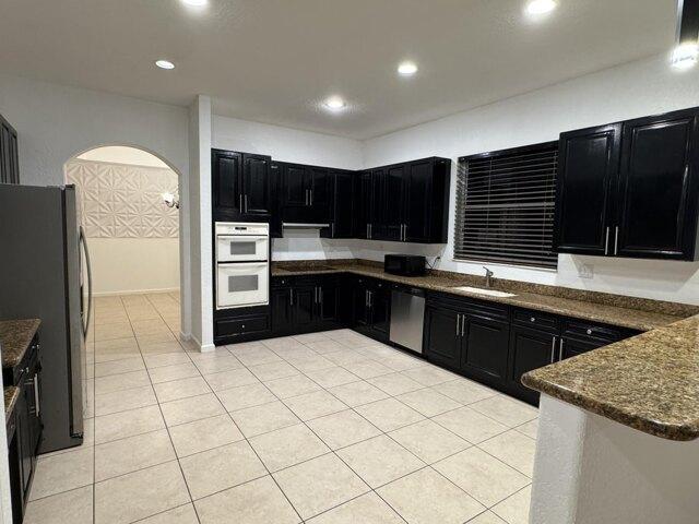 Waldorf Dr, Royal Palm Beach, Home For Rent in West Palm Beach - Image 1