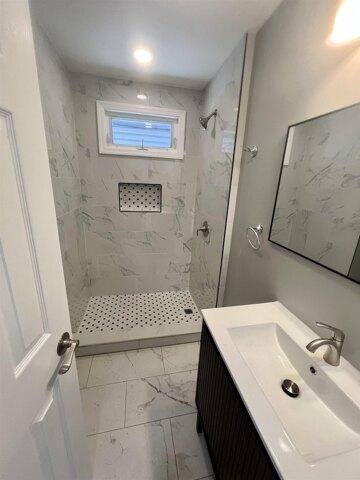 W Th St Unit,bayonne, Home For Rent in Brooklyn - Image 1