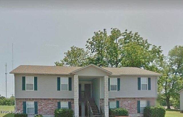 Mayberry Dr Unit A, Neosho, Home For Rent in Joplin - Image 1