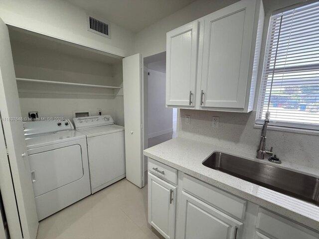 W Th St Unit,riviera Beach, Home For Rent in West Palm Beach - Image 1