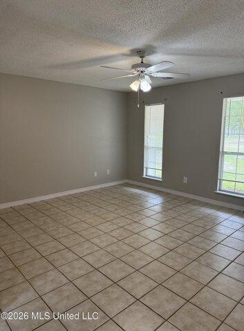 Spruce St, Ocean Springs, Home For Rent in Gulfport - Image 1