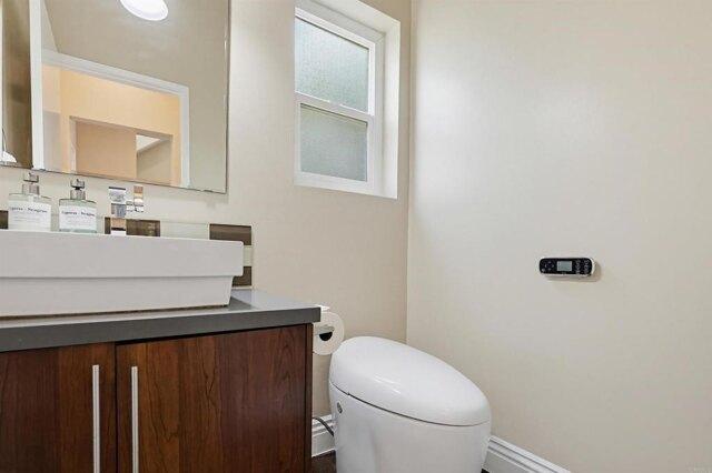 Southampton Rd, Carlsbad, Home For Rent in Oceanside - Image 1