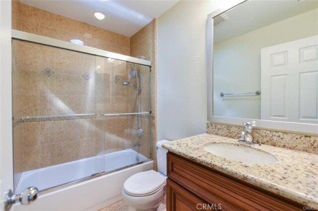 Hallmark, Irvine, Home For Rent in Orange - Image 1