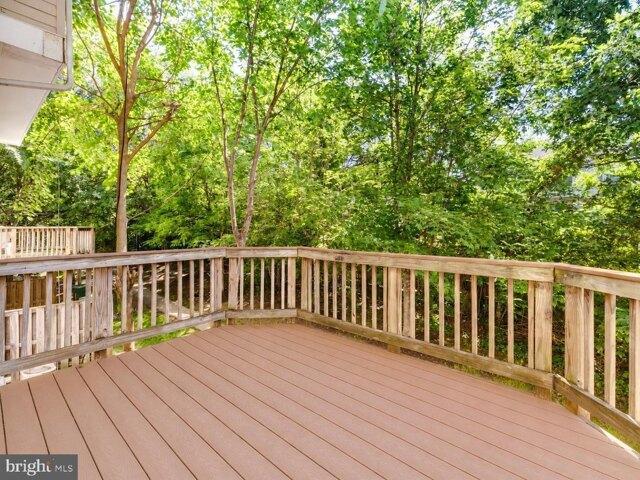 Fontwell Sq, Sterling, Condo For Rent in Reston - Image 1