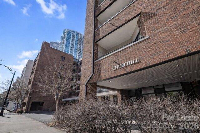 N Poplar St Apt,charlotte, Condo For Rent in Charlotte - Image 1