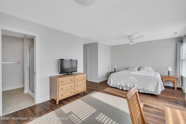 Beachfront, Manasquan, Home For Rent in Howell Township - Image 1