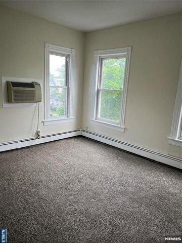 - Magnolia Ave Unit Nd, Kearny, Home For Rent in Paterson - Image 1