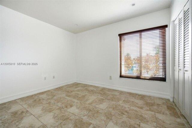 Sw Th Ct, Miami, Home For Rent in Miami - Image 1