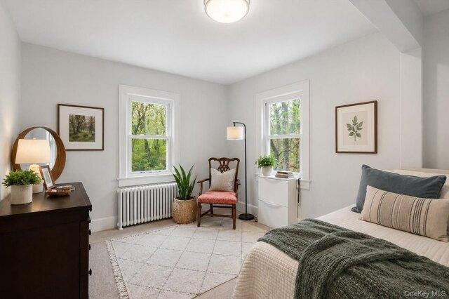 Saxon Woods Rd, White Plains, Home For Rent in Greenburgh - Image 1