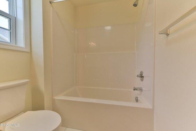 Seashore Way, Mechanicville, Home For Rent in Schenectady - Image 1