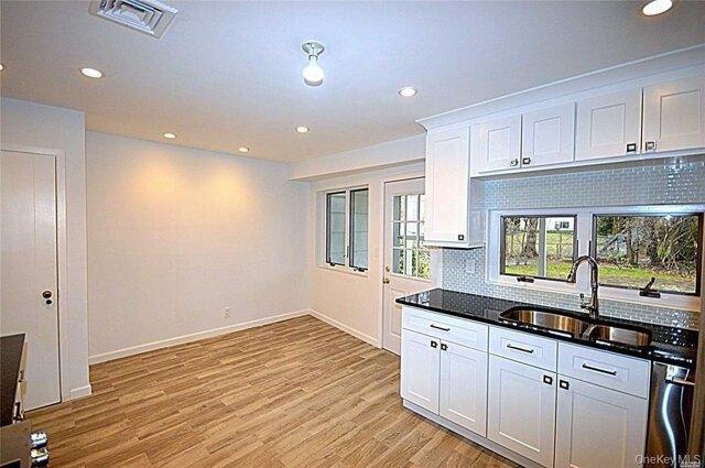 Gilbert Rd, Great Neck, Home For Rent in New Rochelle - Image 1