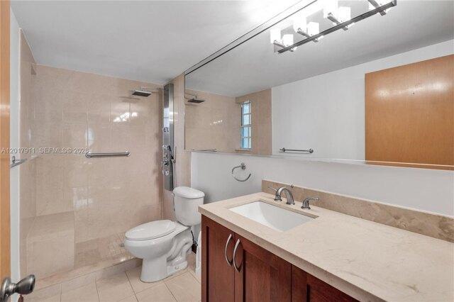 Sw Th Ter, Miami, Home For Rent in Hialeah - Image 1
