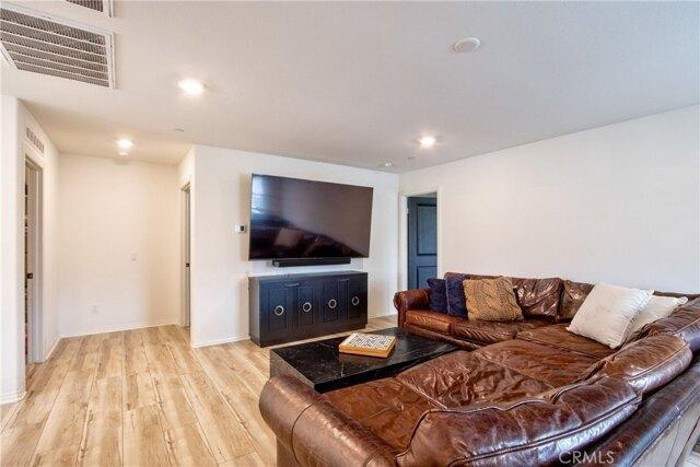 Table Rock Dr, Winchester, Home For Rent in Murrieta - Image 1