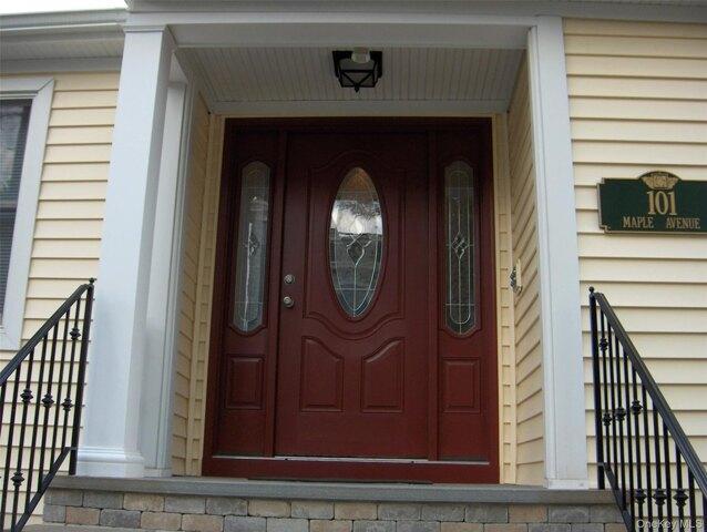 Maple Ave, Sea Cliff, Home For Rent in New Rochelle - Image 1