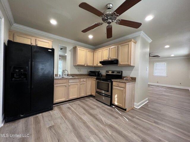 Jeff Davis Ave, Waveland, Home For Rent in Gulfport - Image 1