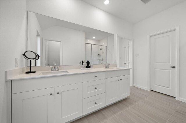 Shimmer Side Dr, Katy, Home For Rent in Sugar Land - Image 1