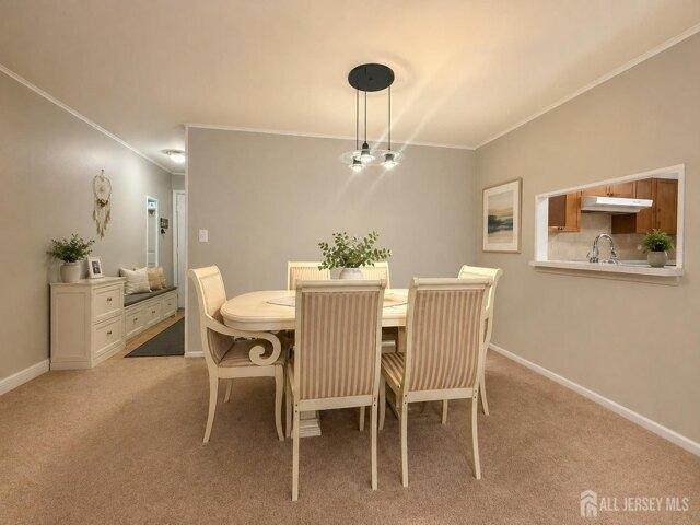 Applegate Ln, East Brunswick, Condo For Rent in Edison - Image 1